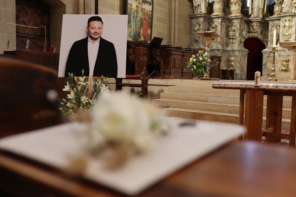 In tiefer Dankbarkeit und Verbundenheit